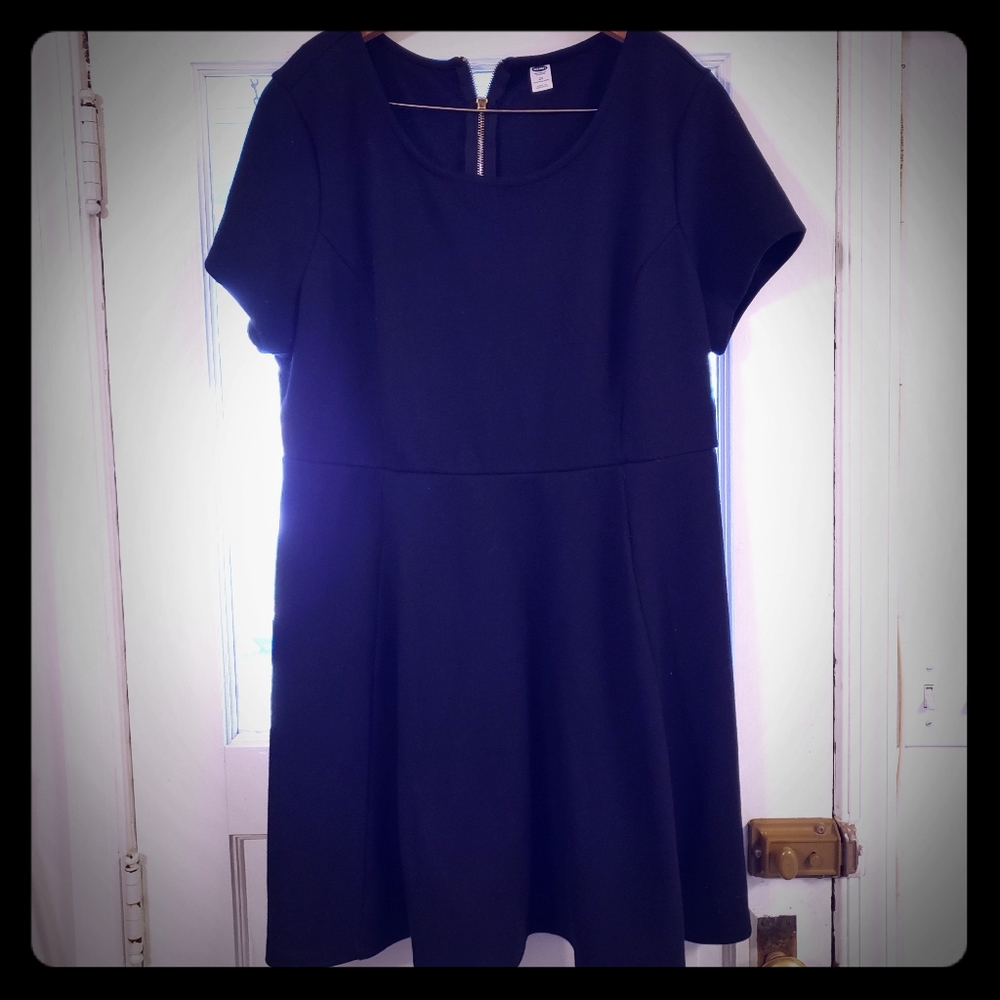 Old Navy Black Dress